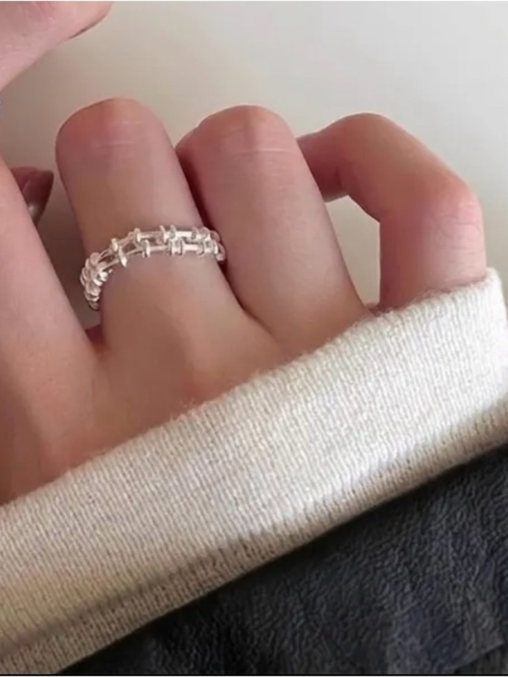 2388- 62 Sterling Silver Double Chain Link Adjustable Ring